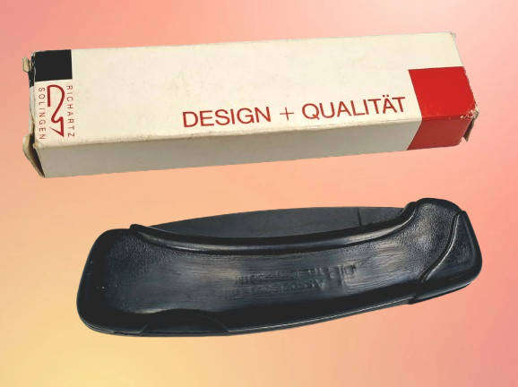 Richartz Solingen Pocket Knife No 8 -Boxed -Branding was removed - made in Germany