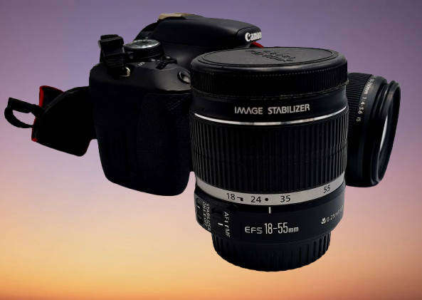 Pre-owned Canon EOS 600D Camera Combo with 55-250mm Zoom and 18-55mm Lenses