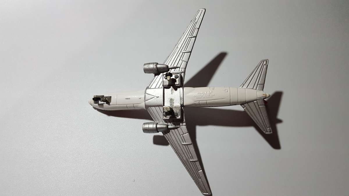 ERTL Boeing 767-200 Air Canada