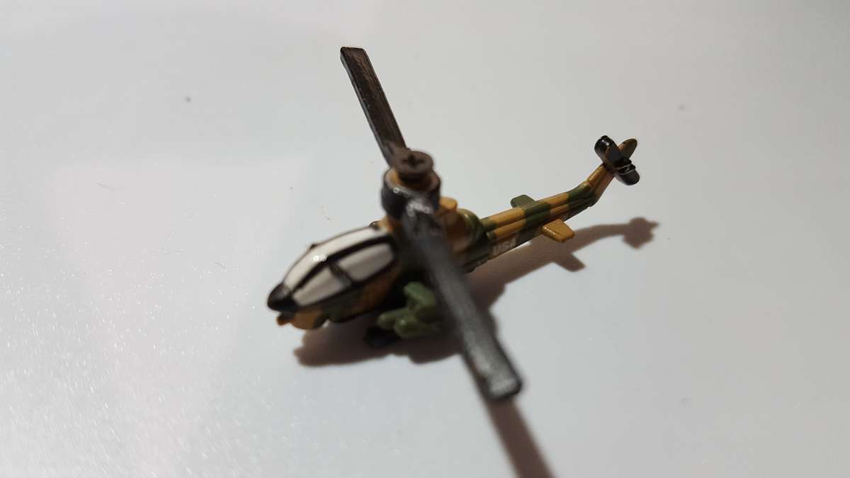 Micro Machines 1989 Galoob Military II AH-1 Cobra