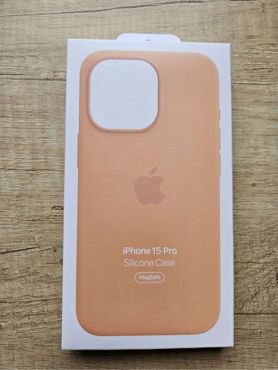 3x Apple iPhone 15 Pro official silicone cases