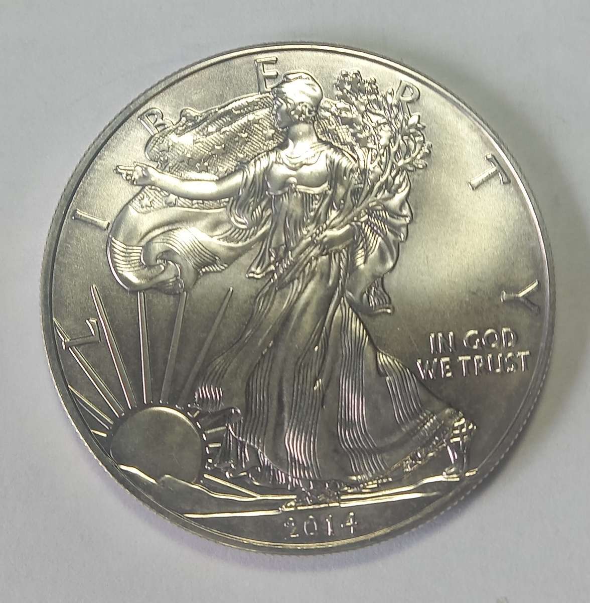 2014 USA 1oz fine silver Dollar, walking liberty  (UNC ?)