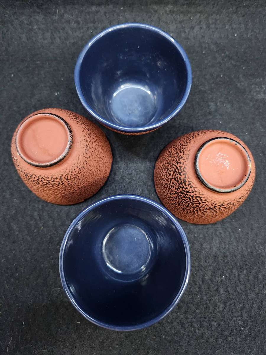 Cast iron cups x 4