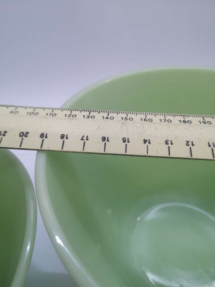 Set of 3 Jadeite mixing bowls