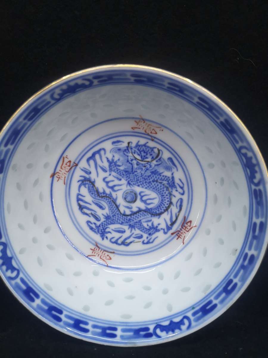 3 Rice bowls - decorated in Hong Kong