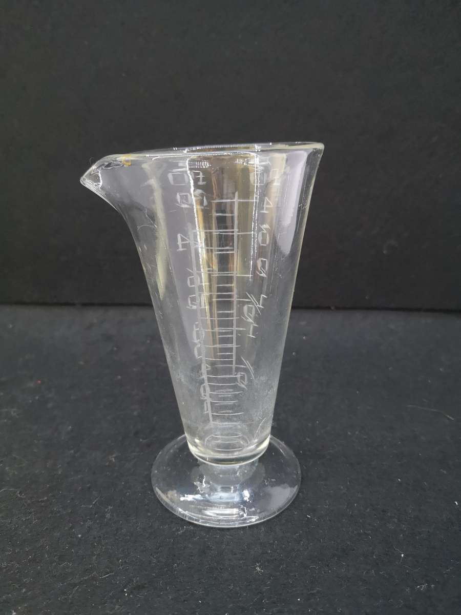 Antique Etched glass apothecary measuring beaker