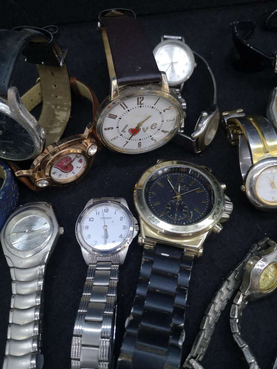 Secondhand Watches from a jewelry shop auction. Selling as is - not tested