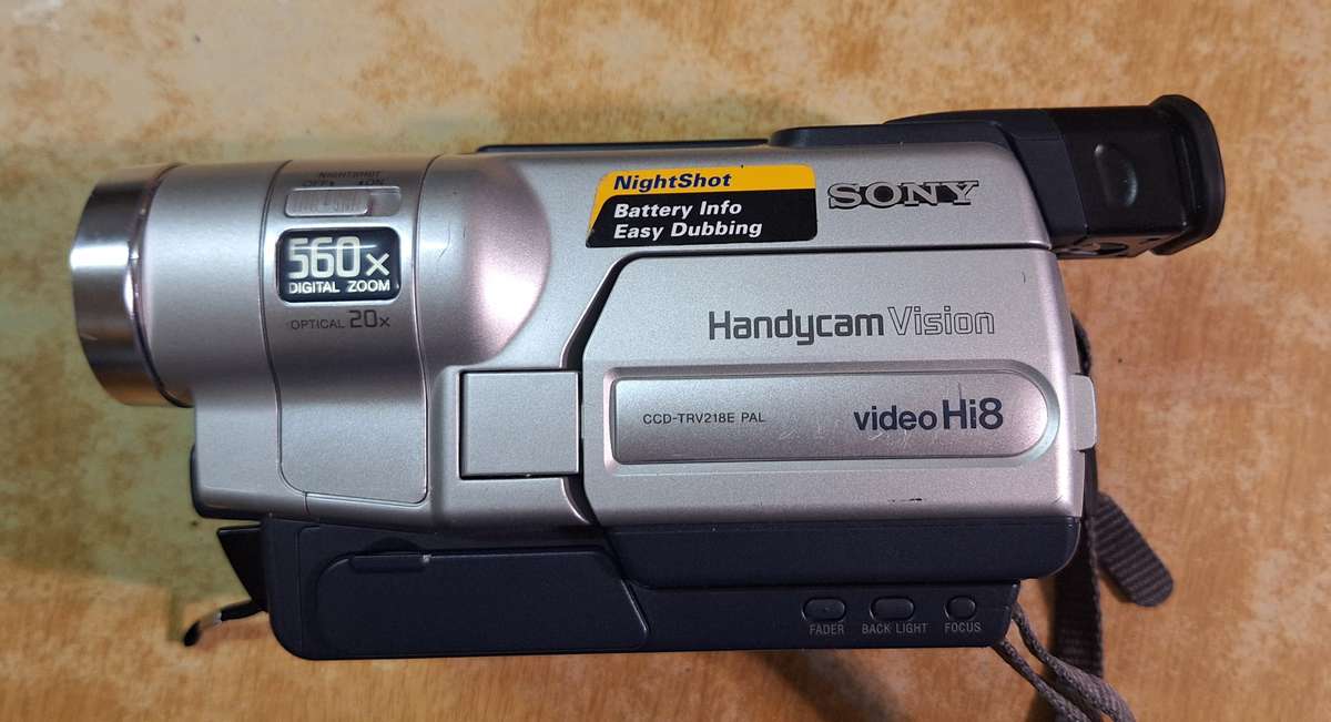 Sony Hi8 Handycam