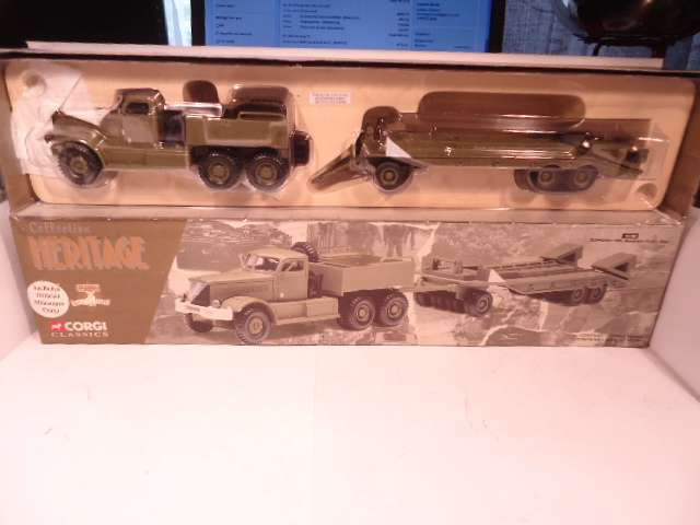 Corgi Classics - Diamond T980 + Tank Transporter Trailer - Herritage Series  - # 55102