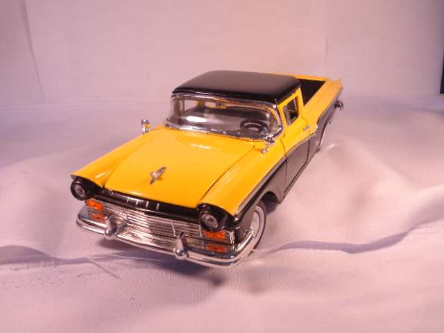 Road Signature - 1957 Ford Panchero (Courier Sedan Delivery) - # 92208