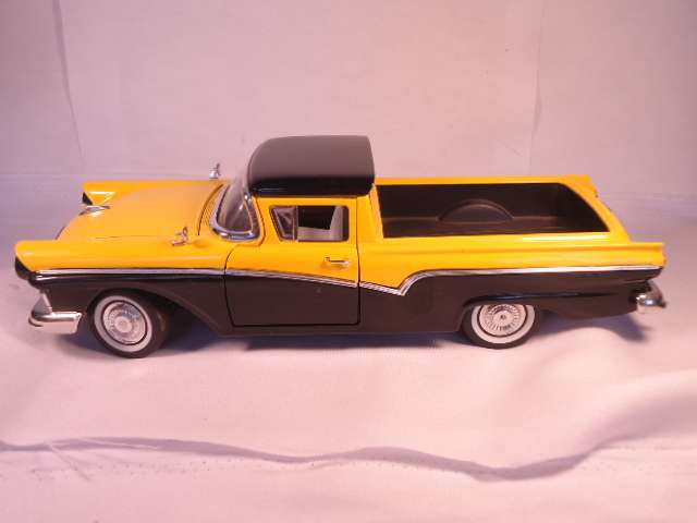 Road Signature - 1957 Ford Panchero (Courier Sedan Delivery) - # 92208