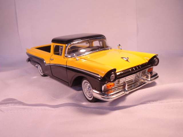 Road Signature - 1957 Ford Panchero (Courier Sedan Delivery) - # 92208