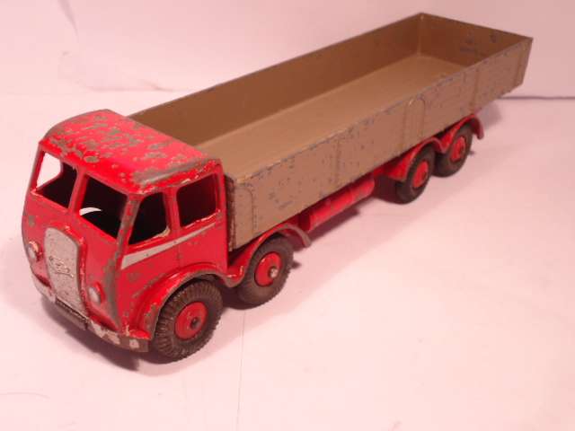 Dinky Toys -  Foden 8 Wheel Wagon - 1st Series -  # 501