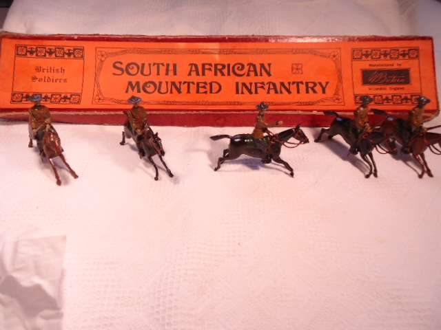 Britains - South African Mounted Infantry - 5 Mounted British Soldiers - Set 38 - #SB12 - RARE