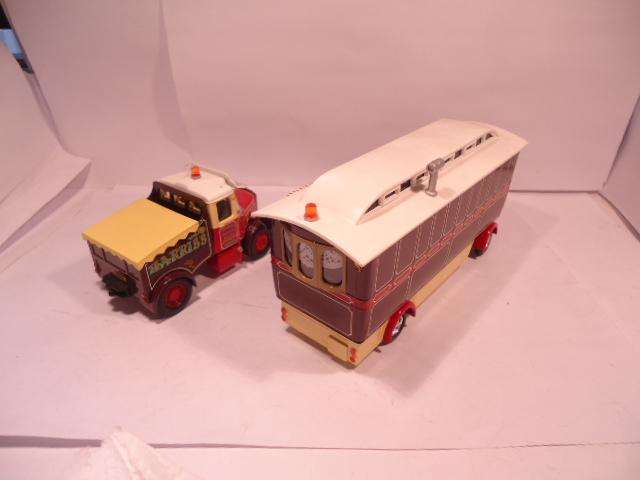 Corgi Classics - `Fairground Collections - Schammel Highwyman + Caravan - # CC10705
