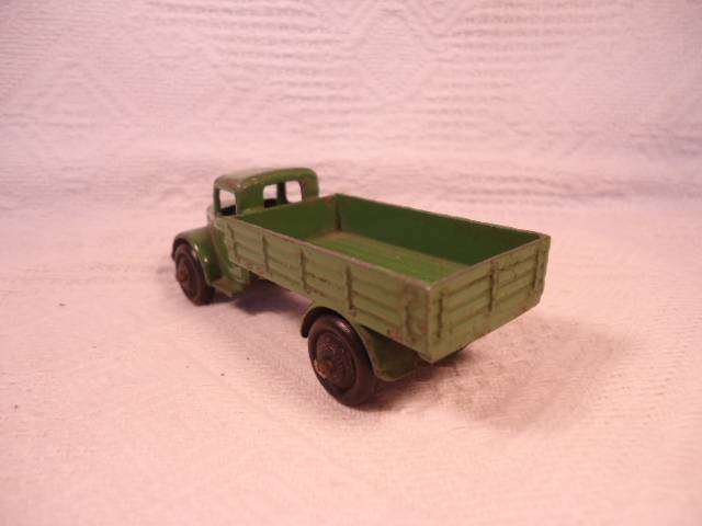 Dinky - Motor Truck - Pre-War - #22C