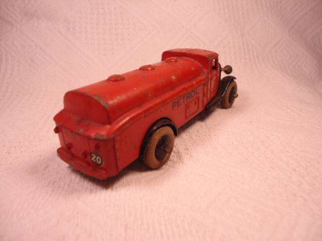 Dinky - Petrol Tanker Type 2 - Petrol - #25D - Pre-War