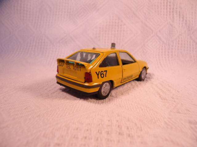 Gama - Opel Kadett GSi - #1196 - Converted to Police