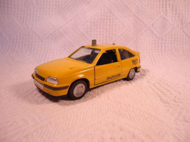 Gama - Opel Kadett GSi - #1196 - Converted to Police