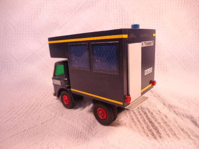 Matchbox King Size - Ford Tractor - Converted to Police - #K47