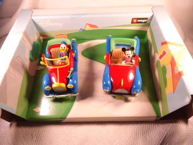 Bburago - Disney Collection with Mickey & Donald - #281012