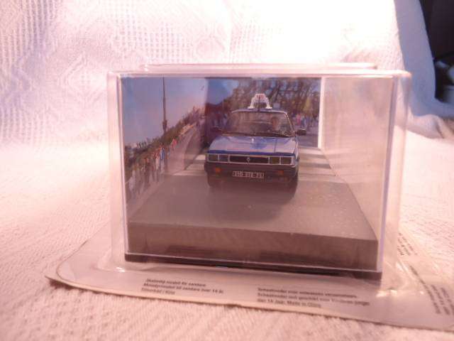 James Bond - Renault 11 - A View To Kill - Edition 53 Collection Magazine