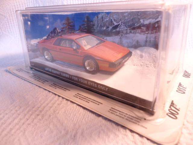 James Bond - Lotus Esprit Turbo - For Your Eyes Only - Edition 8 Collection Magazine