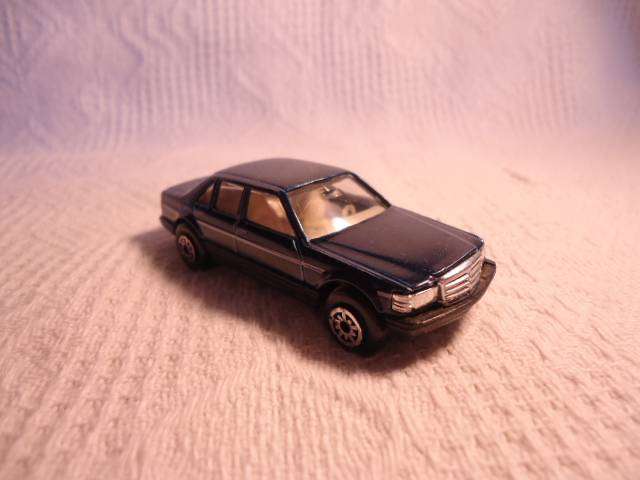 Maisto - Mercedes Benz 260 SEL