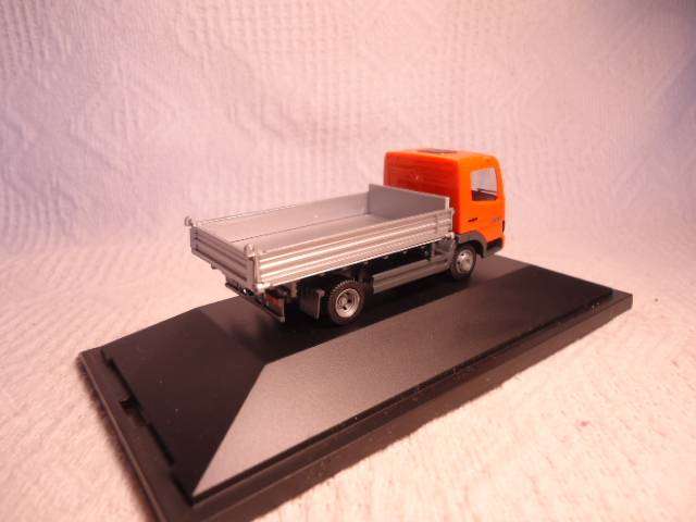 Herpa  - Atego Mercedes Benz Truck - #817
