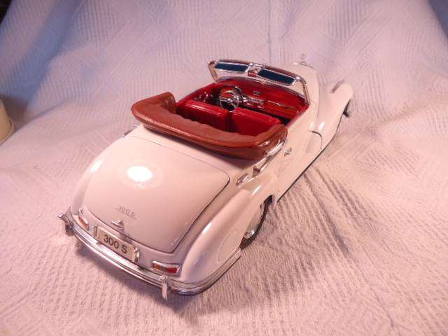 Maisto - 1955 Mercedes-Benz 300S