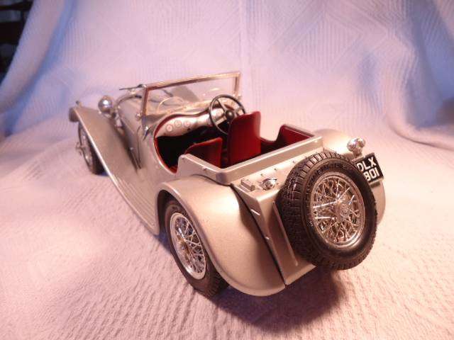Bburago - 1937 Jaguar SS 100