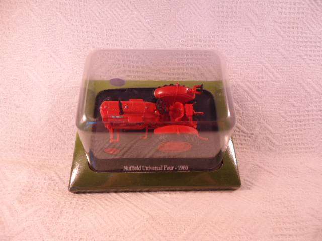 Hachette - Lot of 4 Tractors