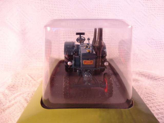 Hachette - Lot of 4 Tractors