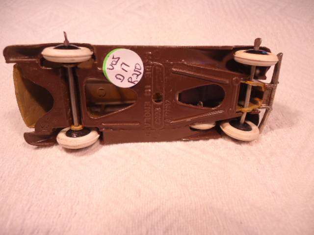 Dinky Toys - Replica Pre War  of the Vauxhall - # 30d