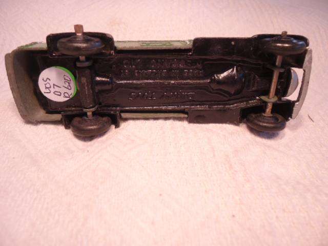 Dinky - Petrol Tanker  - # 25d