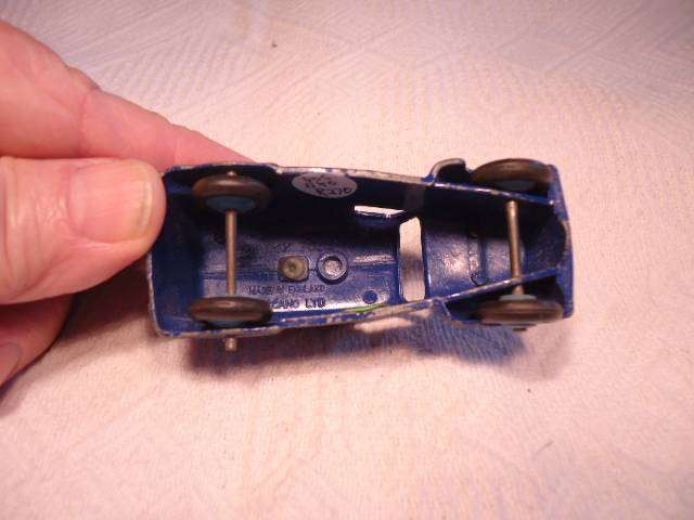 Dinky - Loadspeaker Van - # 492