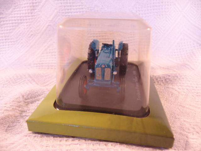 Hachette - Lot of 4 Tractors