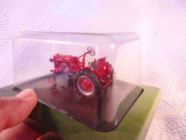 Hachette - Lot of 4 Tractors
