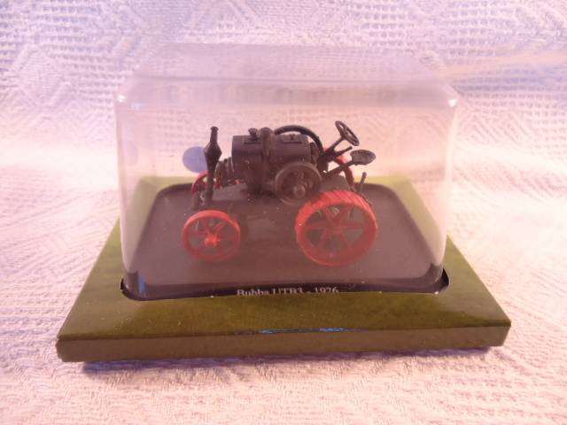 Hachette - Lot of 4 Tractors