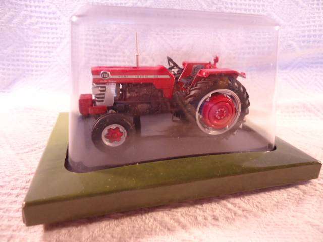 Hachette - Lot of 4 Tractors