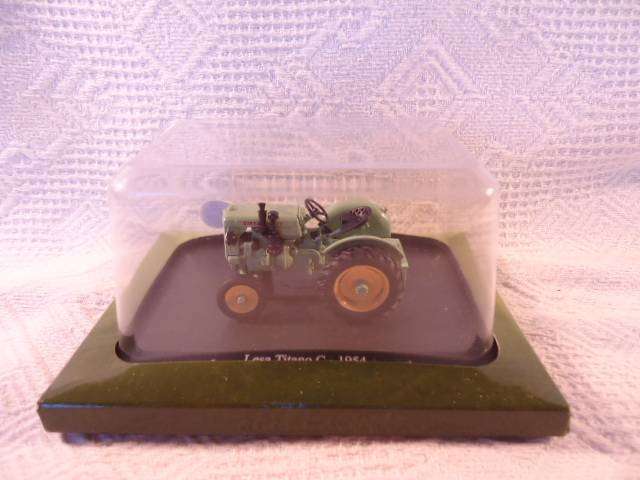 Hachette - Lot of 4 Tractors