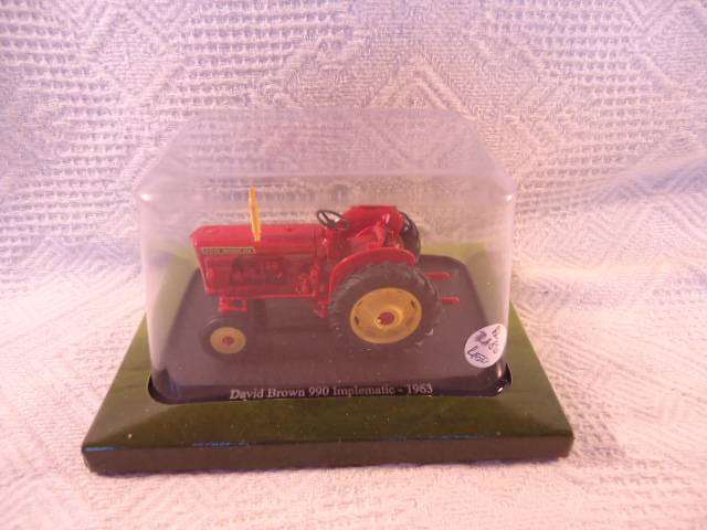 Hachette - Lot of 4 Tractors