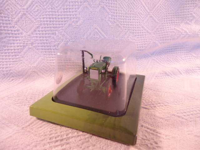 Hachette - Lot of 4 Tractors