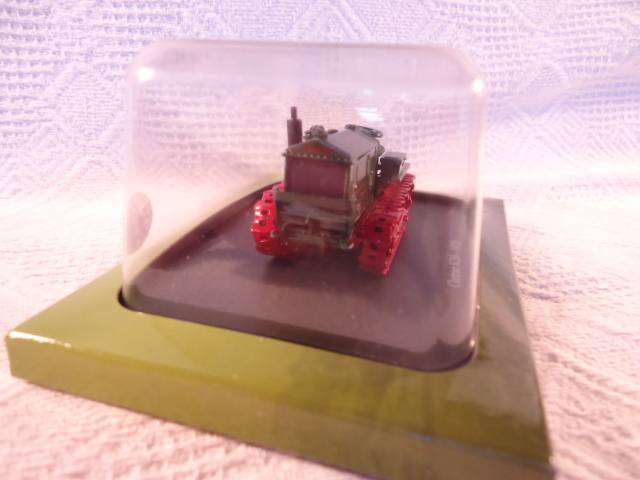 Hachette - Lot of 4 Tractors