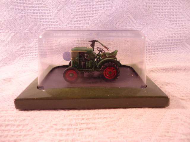 Hachette - Lot of 4 Tractors