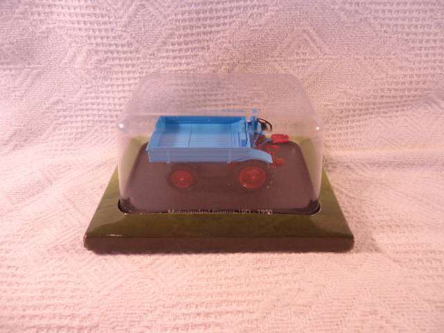 Hachette - Lot of 4 Tractors