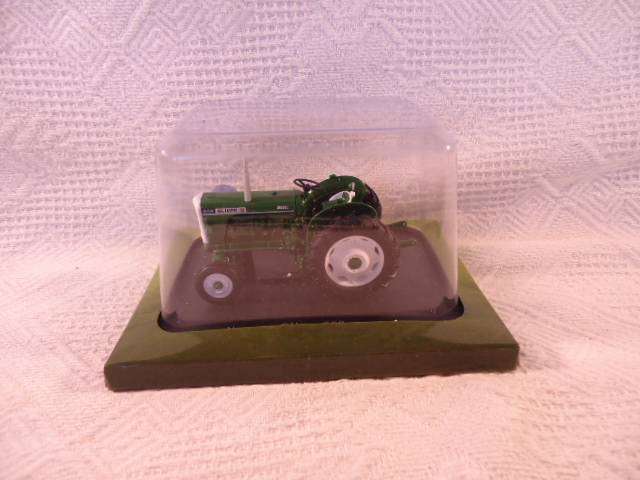 Hachette - Lot of 4 Tractors