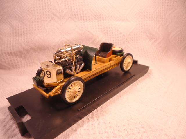 Brumm - Henry Ford with 999 - Lake Saint Clair 1904 #R25