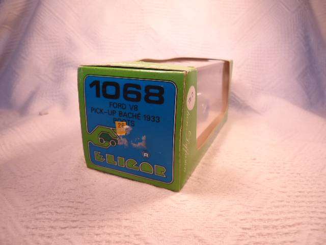 Eligor - Ford V8 Pickup - Bache - 1933  Boots - #1068