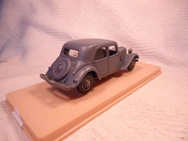 Eligor - Citroen Berline Traction Avant 11BL - 1942 - Militaire WH - #1032A
